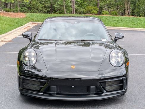 Certified 2023 Porsche 911 Carrera GTS RWD image 28