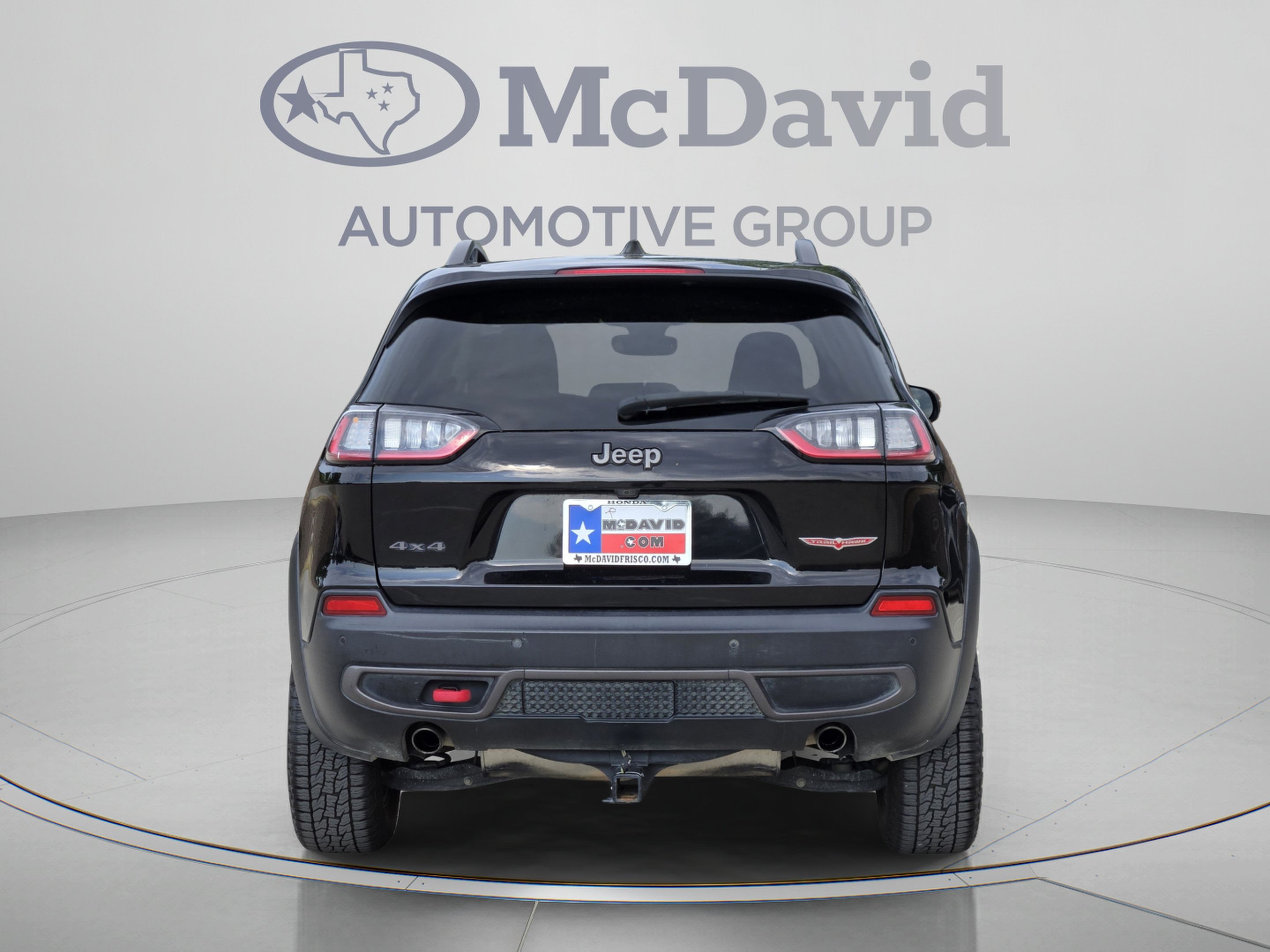 Used 2019 Jeep Cherokee Trailhawk AWD/4WD image 5
