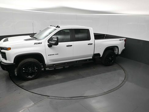 New 2026 Chevrolet Silverado 2500 Custom w/ Custom Value Package image 13