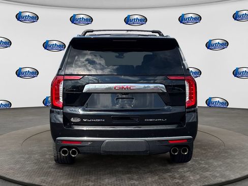 Used 2022 GMC Yukon XL Denali w/ Denali Reserve Package AWD/4WD image 4