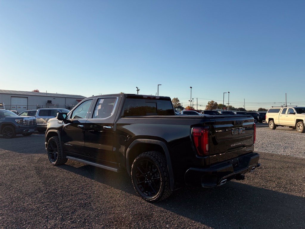 Used 2025 GMC Sierra 1500 Denali Ultimate AWD/4WD image 8