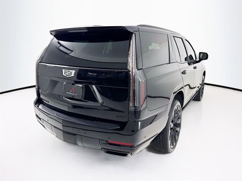 Used 2026 Cadillac Escalade Platinum Sport w/ LPO, ONYX Package image 8