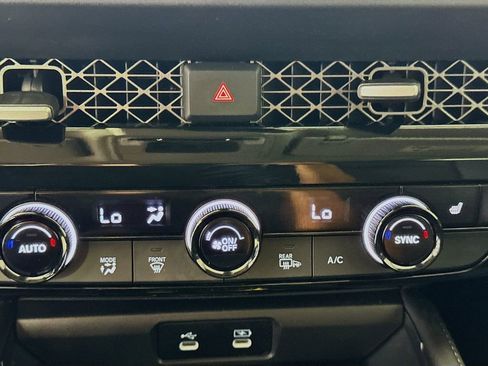 Certified 2025 Honda Accord Touring image 19