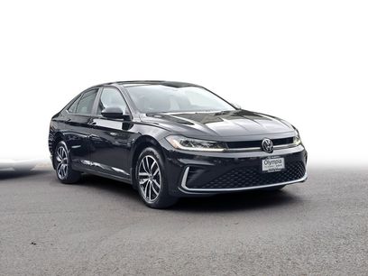 Used 2025 Volkswagen Jetta SE