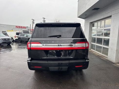 Used 2020 Lincoln Navigator Reserve w/ Equipment Group 208A Reserve image 3