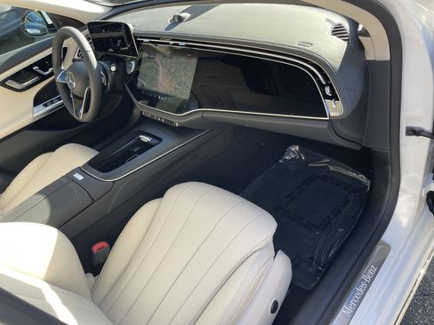 New 2026 Mercedes-Benz E 350 4MATIC Sedan image 43