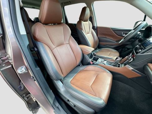 Certified 2023 Subaru Forester Touring AWD/4WD image 36