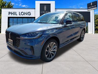 New 2026 Lincoln Aviator AWD w/ Jet Appearance Package