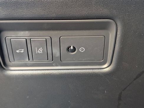 Used 2016 Land Rover Range Rover Sport HSE image 41