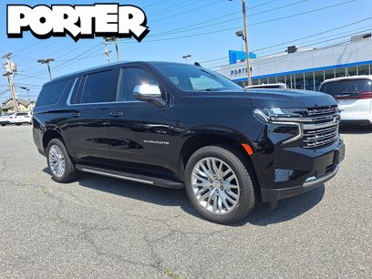 Certified 2024 Chevrolet Suburban Premier w/ Premium Package 2