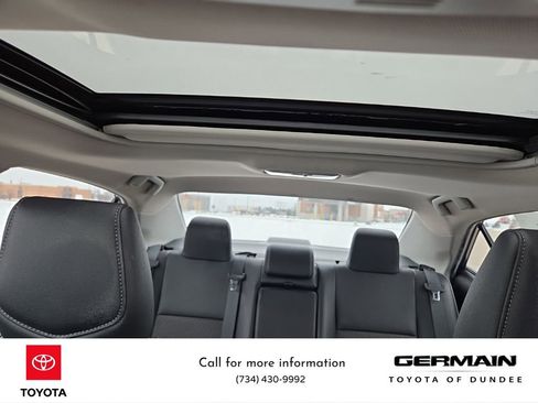 Used 2016 Toyota Corolla S image 38