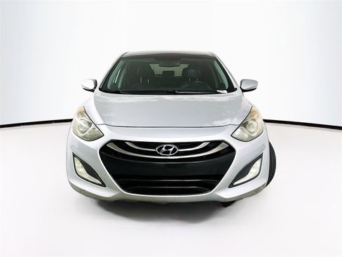 Used 2014 Hyundai Elantra GT w/ Option Group 03 image 5