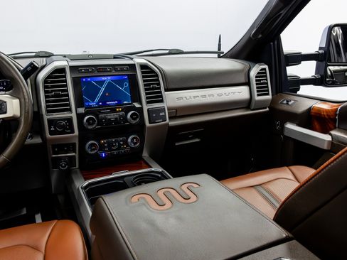 Used 2020 Ford F250 King Ranch w/ King Ranch Ultimate Package image 42