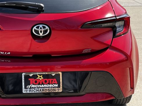 Used 2023 Toyota Corolla SE image 6