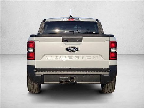 New 2026 Ford Maverick Lariat image 8