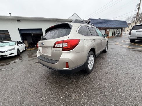 Used 2015 Subaru Outback 2.5i Premium image 46