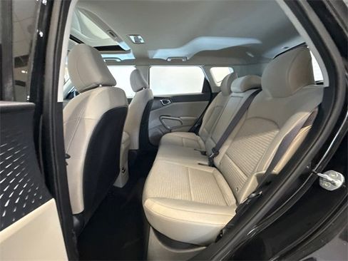 Used 2023 Kia Soul EX image 15