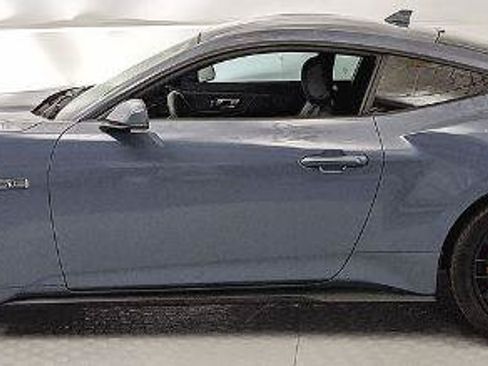 Certified 2025 Ford Mustang GT Premium RWD image 5