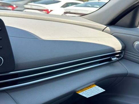New 2026 Hyundai Elantra Sport FWD image 25