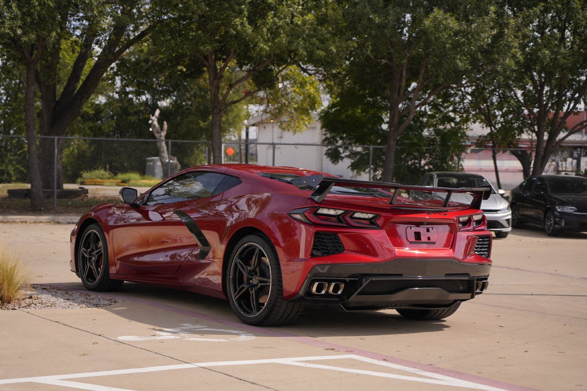 Used 2021 Chevrolet Corvette Stingray Preferred Cpe w/ Engine Appearance Package RWD image 7