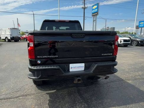 Used 2024 Chevrolet Silverado 2500 Custom w/ Custom Value Package AWD/4WD image 7