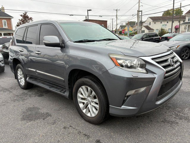 Used 2016 Lexus GX 460 w/ Premium Package AWD/4WD image 4
