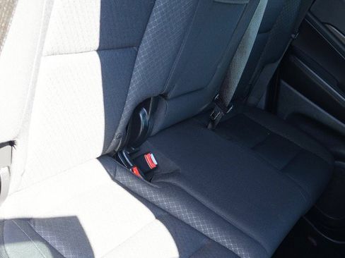 Used 2018 Jeep Grand Cherokee Laredo AWD/4WD image 9