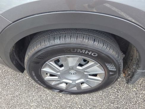 Used 2026 Nissan Kicks S FWD image 17