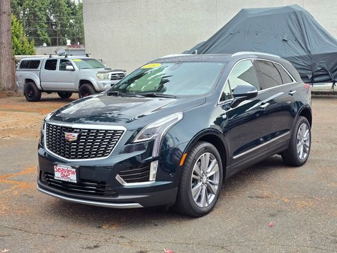 Used 2024 Cadillac XT5 Premium Luxury w/ Technology Package image 3