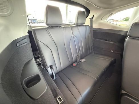 Used 2025 Acura MDX FWD w/ Technology Package image 37