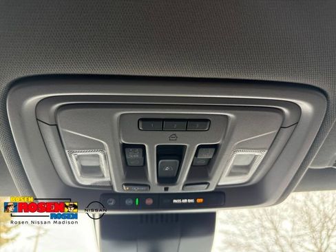 Used 2025 GMC Sierra 1500 Denali w/ Denali Reserve Package AWD/4WD image 41