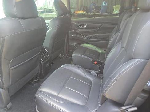 Used 2023 Subaru Ascent Limited AWD/4WD image 8