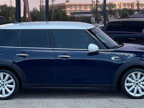 Used 2015 MINI Cooper 4-Door Hardtop image 16