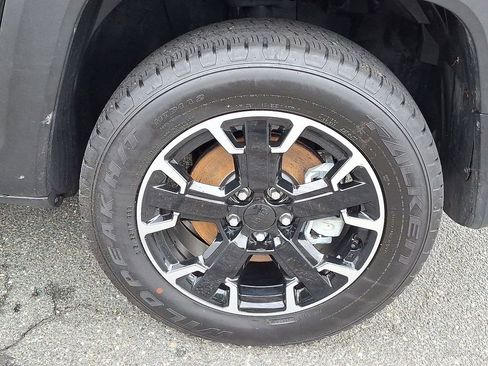 Used 2023 Jeep Renegade Latitude image 8