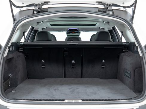 Used 2025 Mercedes-Benz E 450 4MATIC All-Terrain Wagon w/ Multicontour Seating Package image 10