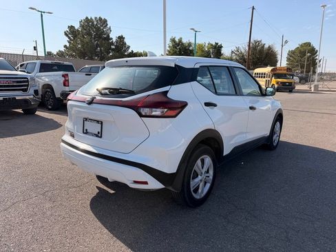 Used 2024 Nissan Kicks S FWD image 3