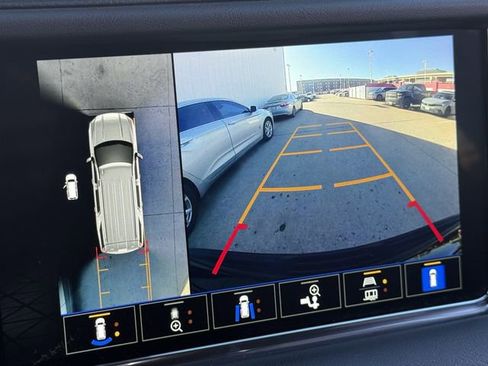 Used 2022 GMC Yukon Denali w/ Max Trailering Package image 19