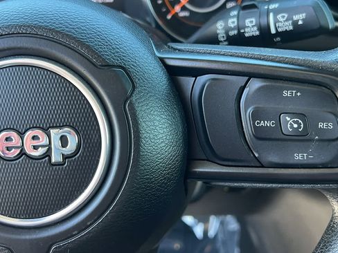 Used 2021 Jeep Wrangler Unlimited Sport AWD/4WD image 20