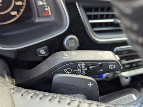 Used 2017 Audi Q7 2.0T Premium Plus w/ Premium Plus Package image 30