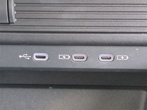 Used 2025 Toyota Land Cruiser image 24