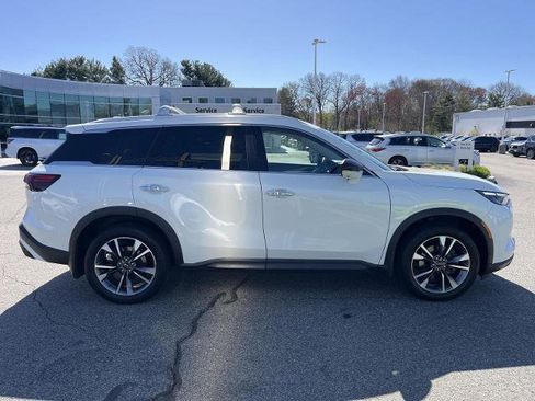 Certified 2023 INFINITI QX60 Luxe w/ Cargo Package AWD/4WD image 4