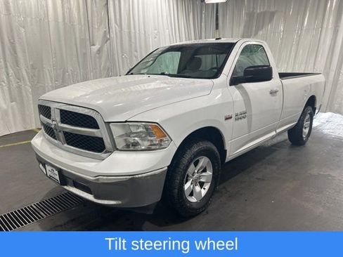 Used 2018 RAM 1500 Classic SLT AWD/4WD image 6
