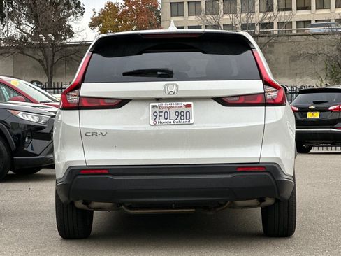 Used 2023 Honda CR-V EX-L image 5