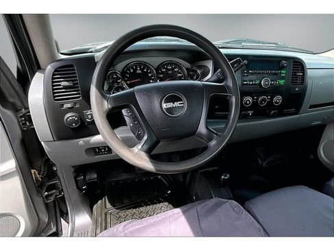 Used 2012 GMC Sierra 2500 W/T AWD/4WD image 8