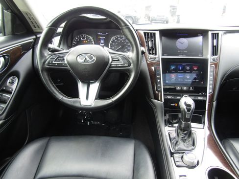 Used 2018 INFINITI Q50 Luxe image 15
