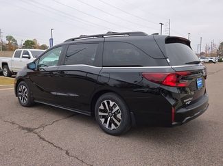 New 2026 Honda Odyssey EX-L video 3