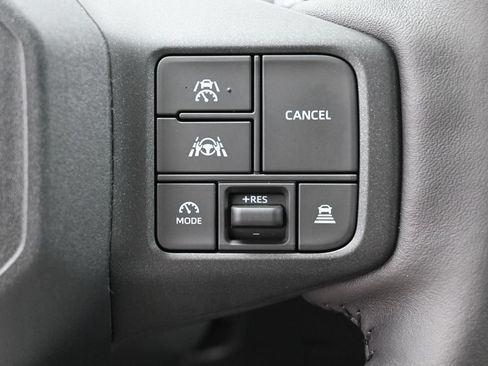 Used 2026 Toyota RAV4 Limited AWD/4WD image 18
