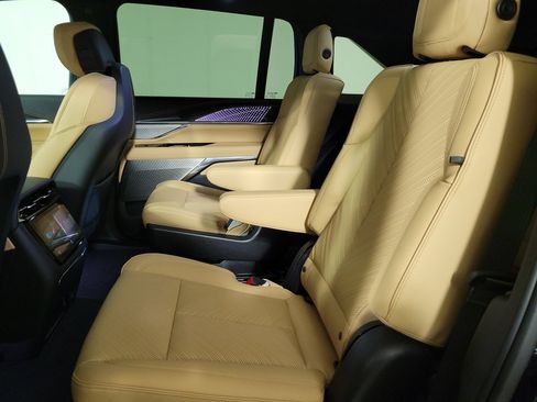 New 2025 Cadillac Escalade IQ Luxury 2 image 13