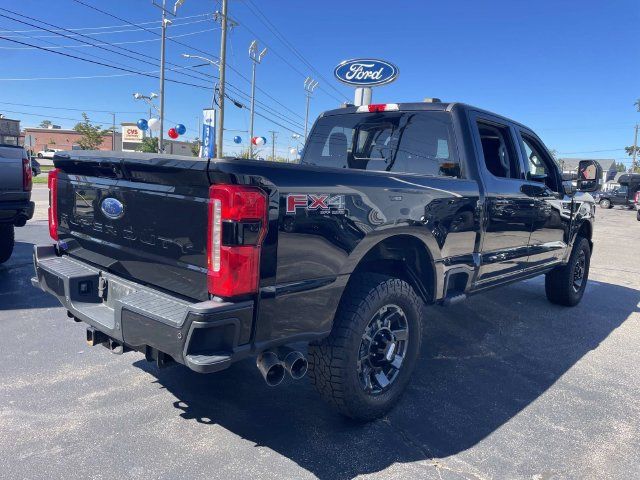 Used 2023 Ford F250 Lariat w/ Sport Appearance Package AWD/4WD image 5