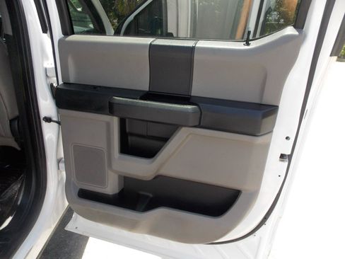 Used 2017 Ford F250 XL w/ Power Equipment Group RWD image 25